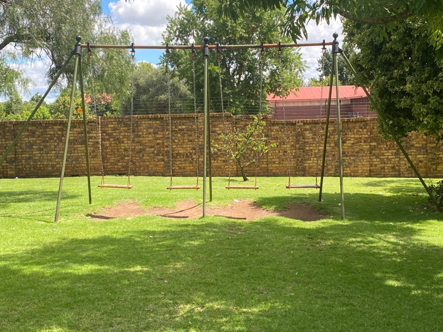 1 Bedroom Property for Sale in Middelburg Central Mpumalanga