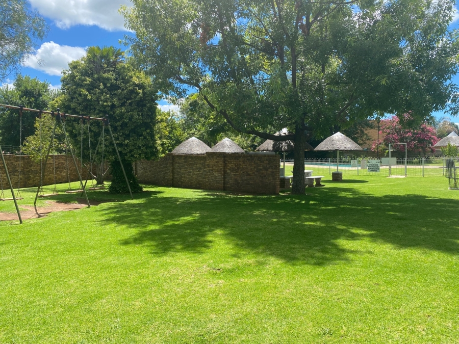 1 Bedroom Property for Sale in Middelburg Central Mpumalanga