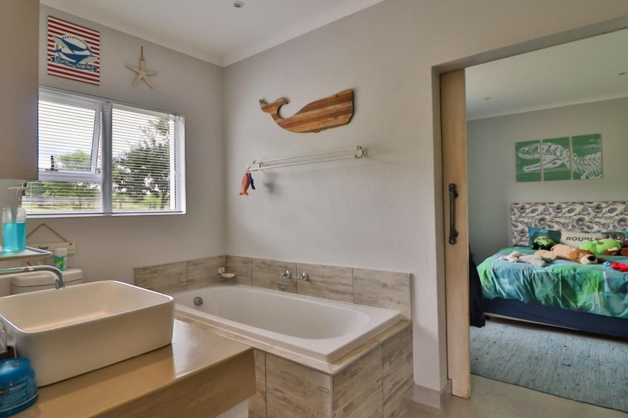 4 Bedroom Property for Sale in White River Rural Mpumalanga