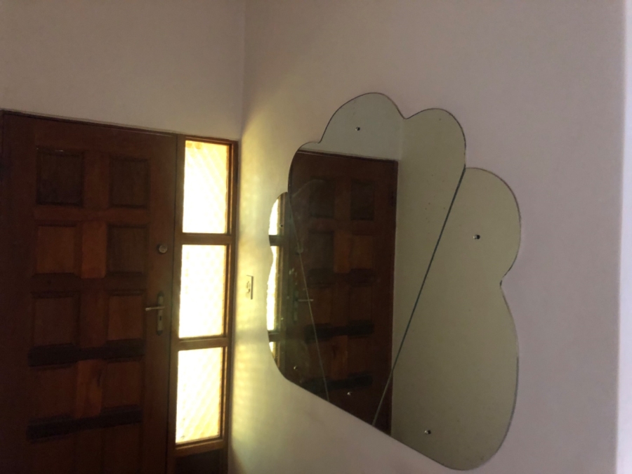 5 Bedroom Property for Sale in White River Ext 1 Mpumalanga