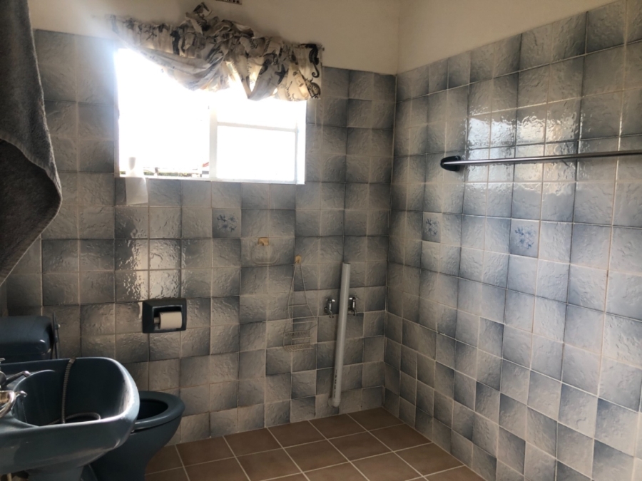 5 Bedroom Property for Sale in White River Ext 1 Mpumalanga
