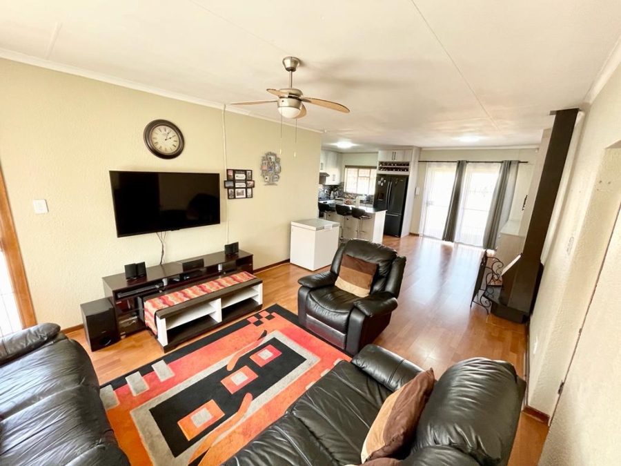 3 Bedroom Property for Sale in Trichardt Mpumalanga