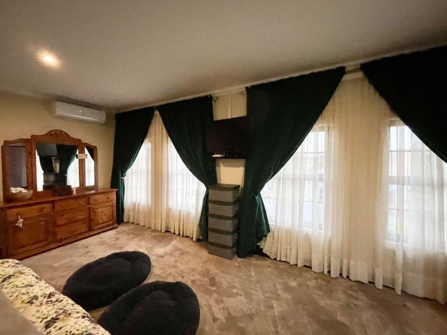 4 Bedroom Property for Sale in Suidheuwel Mpumalanga