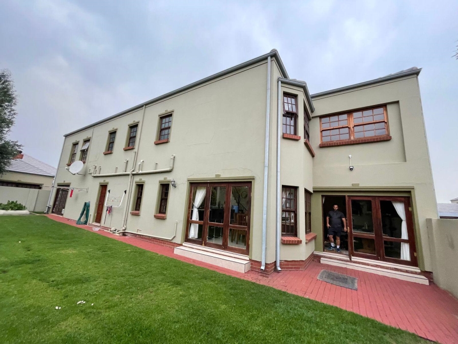 4 Bedroom Property for Sale in Suidheuwel Mpumalanga