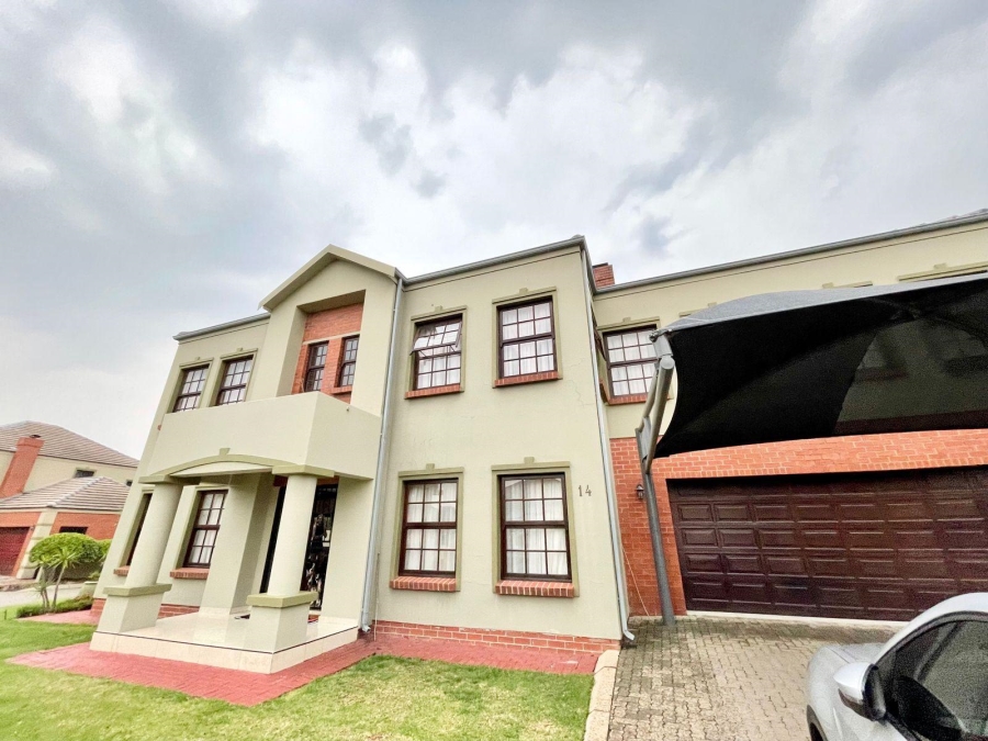 4 Bedroom Property for Sale in Suidheuwel Mpumalanga
