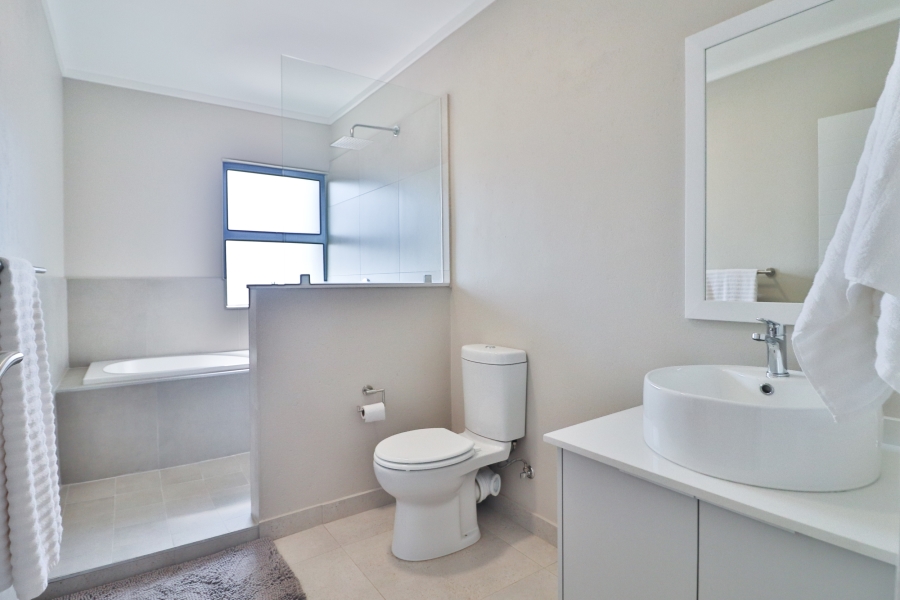 3 Bedroom Property for Sale in Stonehenge Mpumalanga