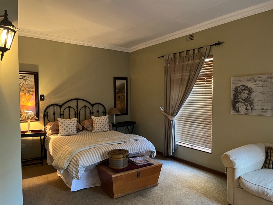 6 Bedroom Property for Sale in Die Heuwel Mpumalanga