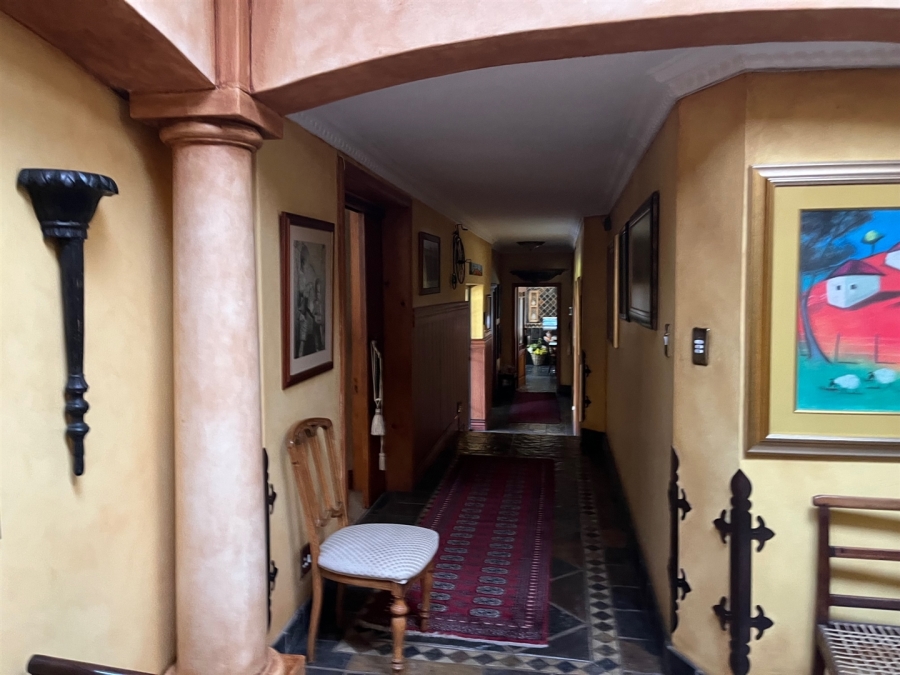6 Bedroom Property for Sale in Die Heuwel Mpumalanga