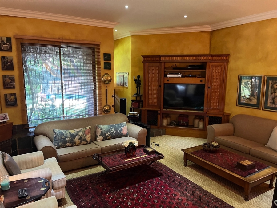 6 Bedroom Property for Sale in Die Heuwel Mpumalanga