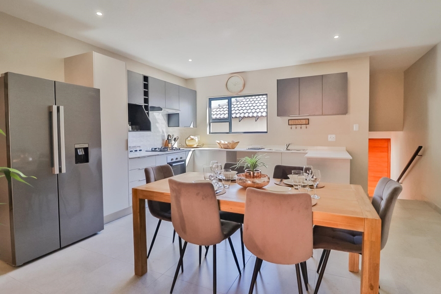 3 Bedroom Property for Sale in Stonehenge Mpumalanga