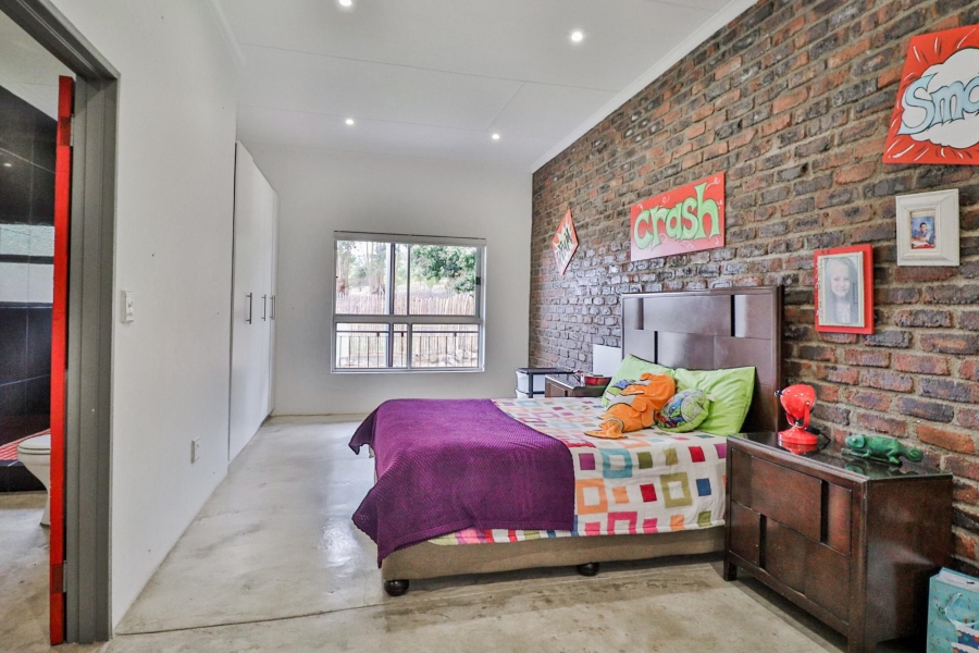 9 Bedroom Property for Sale in White River Rural Mpumalanga