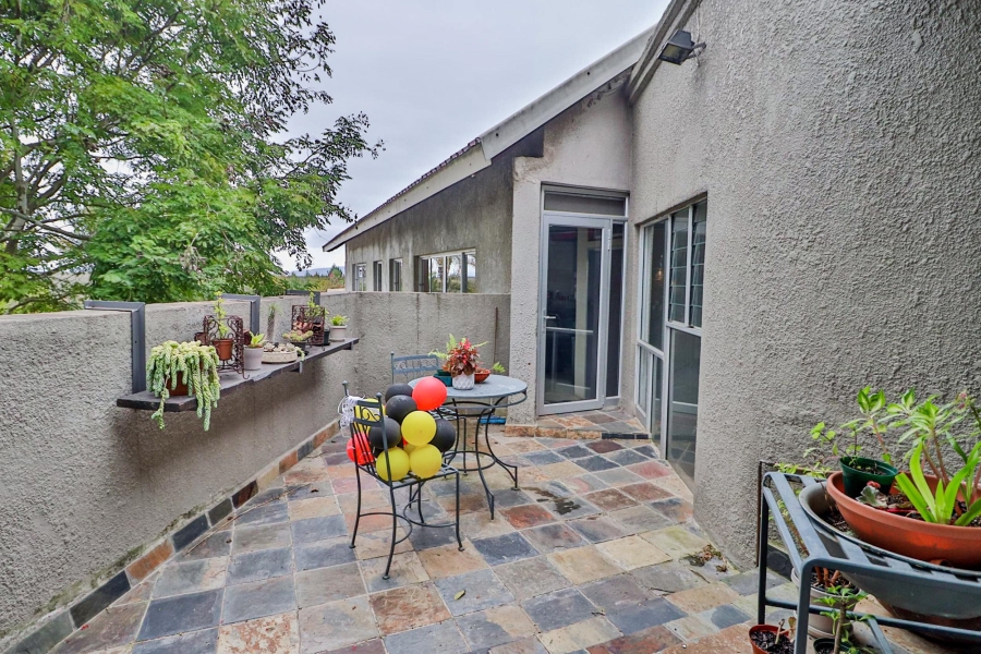 9 Bedroom Property for Sale in White River Rural Mpumalanga