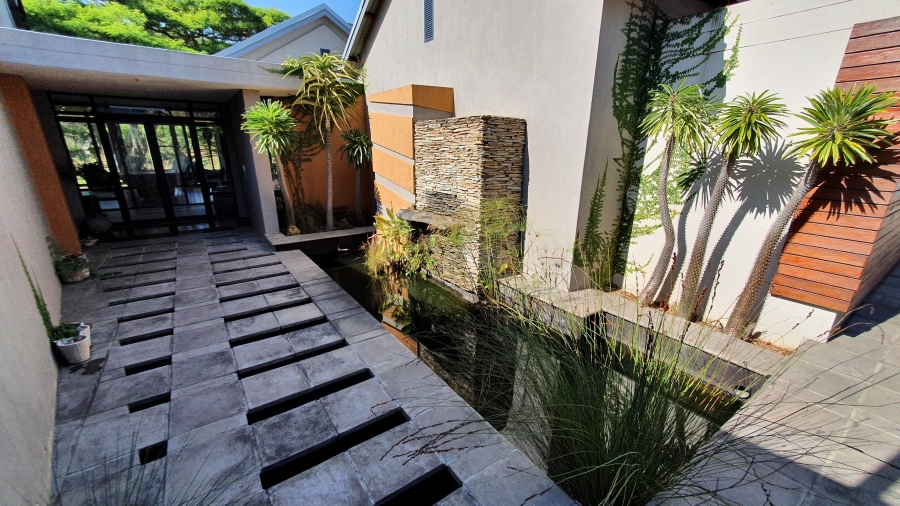 7 Bedroom Property for Sale in Sonheuwel Mpumalanga