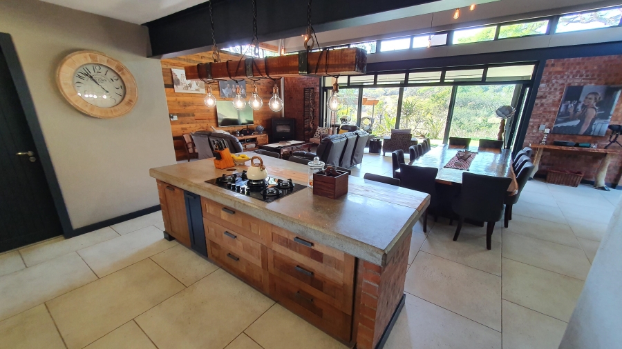 7 Bedroom Property for Sale in Sonheuwel Mpumalanga