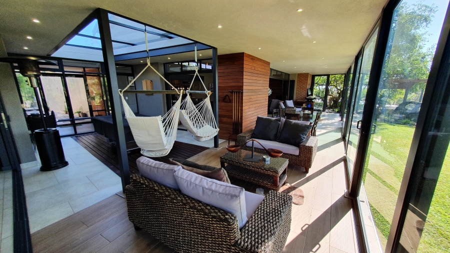 7 Bedroom Property for Sale in Sonheuwel Mpumalanga