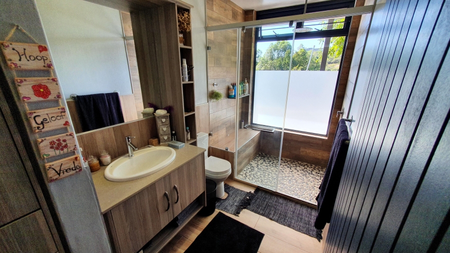 7 Bedroom Property for Sale in Sonheuwel Mpumalanga