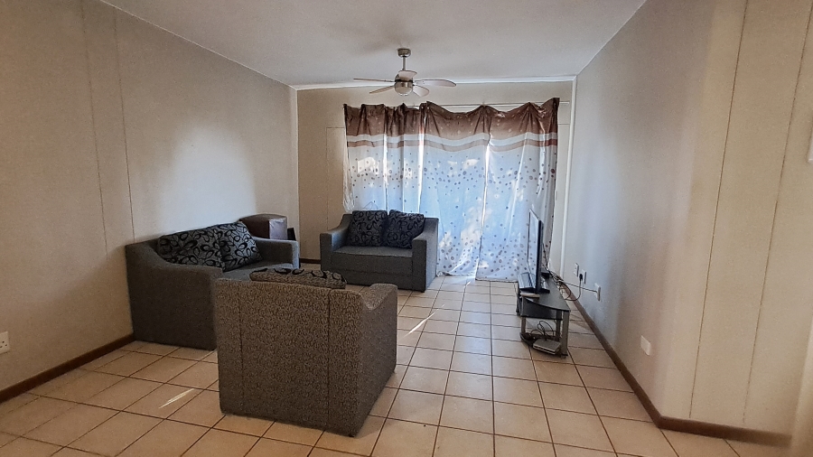 1 Bedroom Property for Sale in Sonheuwel Mpumalanga
