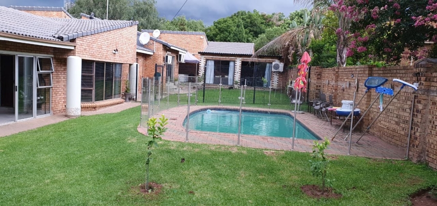 4 Bedroom Property for Sale in Gholfsig Mpumalanga