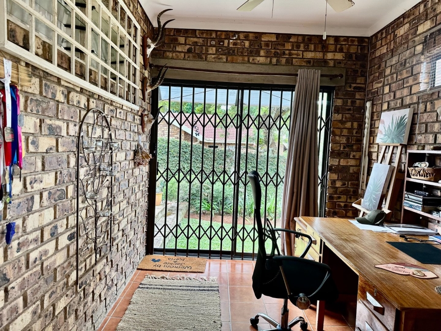 2 Bedroom Property for Sale in Colts Hill Mpumalanga