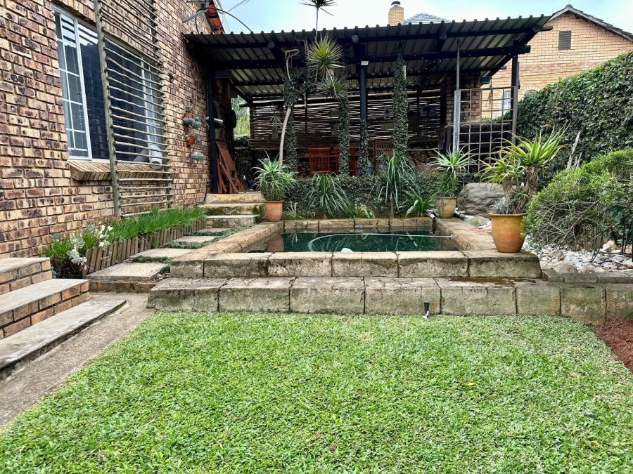2 Bedroom Property for Sale in Colts Hill Mpumalanga