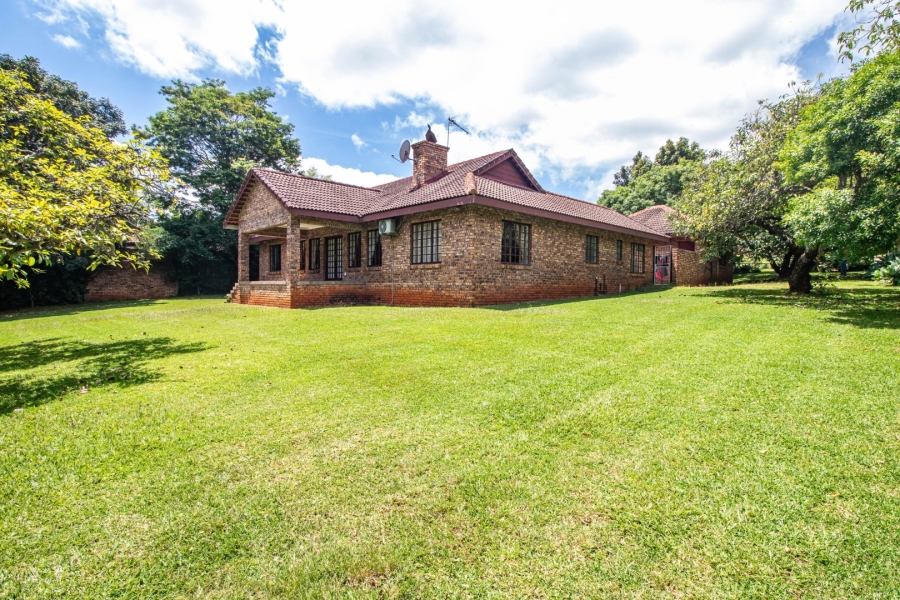 4 Bedroom Property for Sale in White River Country Estate Mpumalanga