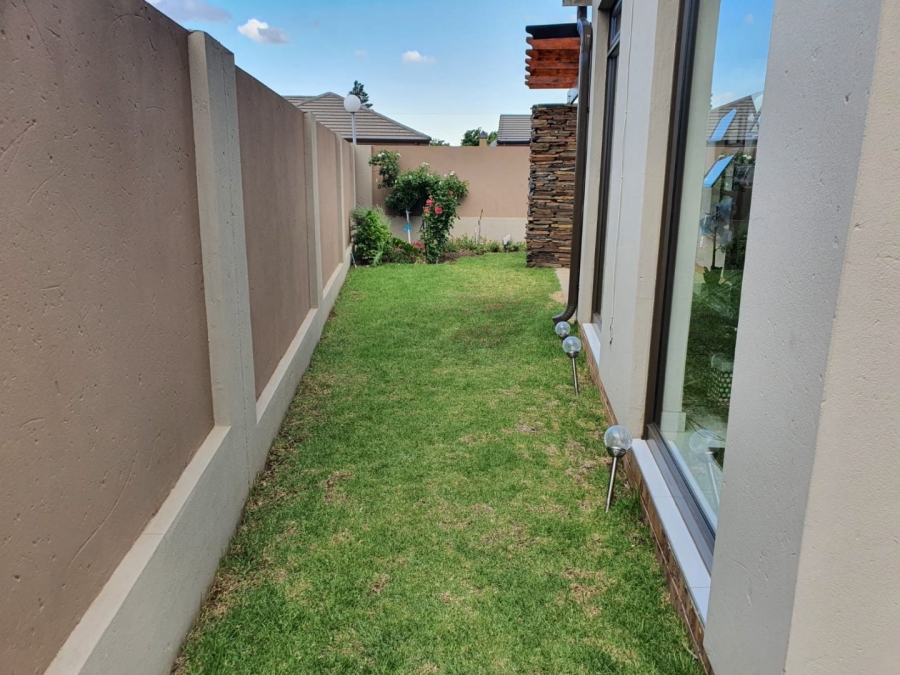 3 Bedroom Property for Sale in Kruinpark Mpumalanga