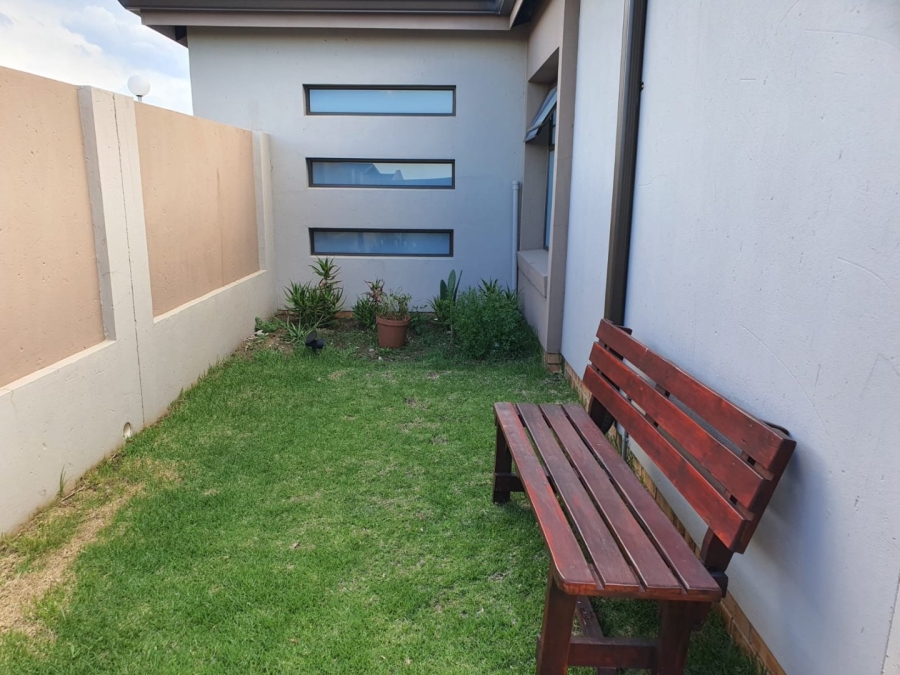3 Bedroom Property for Sale in Kruinpark Mpumalanga