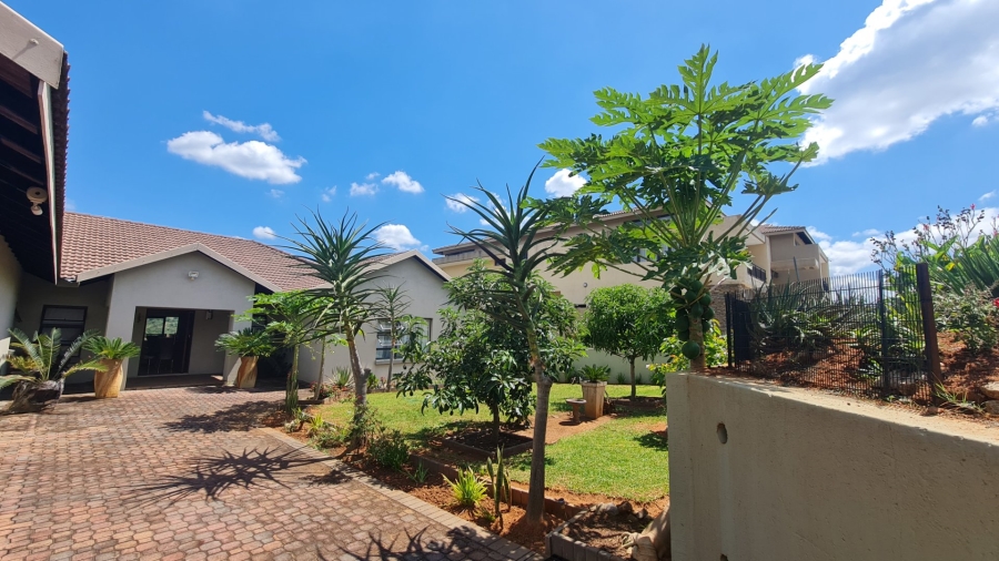 4 Bedroom Property for Sale in Ntulo Wildlife Estate Mpumalanga
