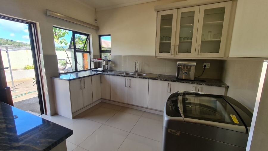 4 Bedroom Property for Sale in Ntulo Wildlife Estate Mpumalanga