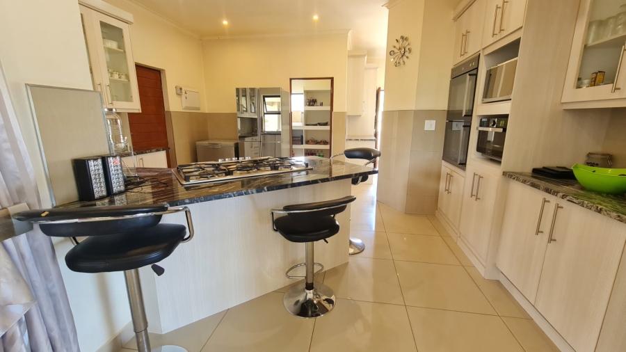 4 Bedroom Property for Sale in Ntulo Wildlife Estate Mpumalanga