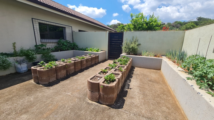 4 Bedroom Property for Sale in Ntulo Wildlife Estate Mpumalanga