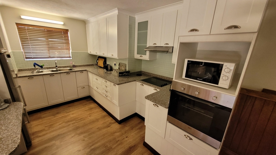 6 Bedroom Property for Sale in Sonheuwel Ext 1 Mpumalanga