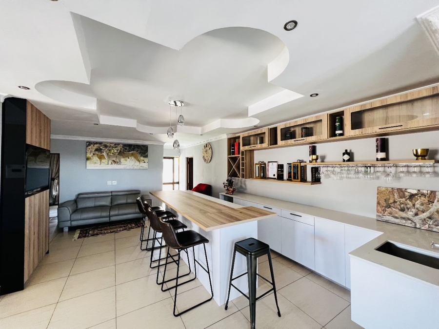 4 Bedroom Property for Sale in Stonehenge Ext 7 Mpumalanga