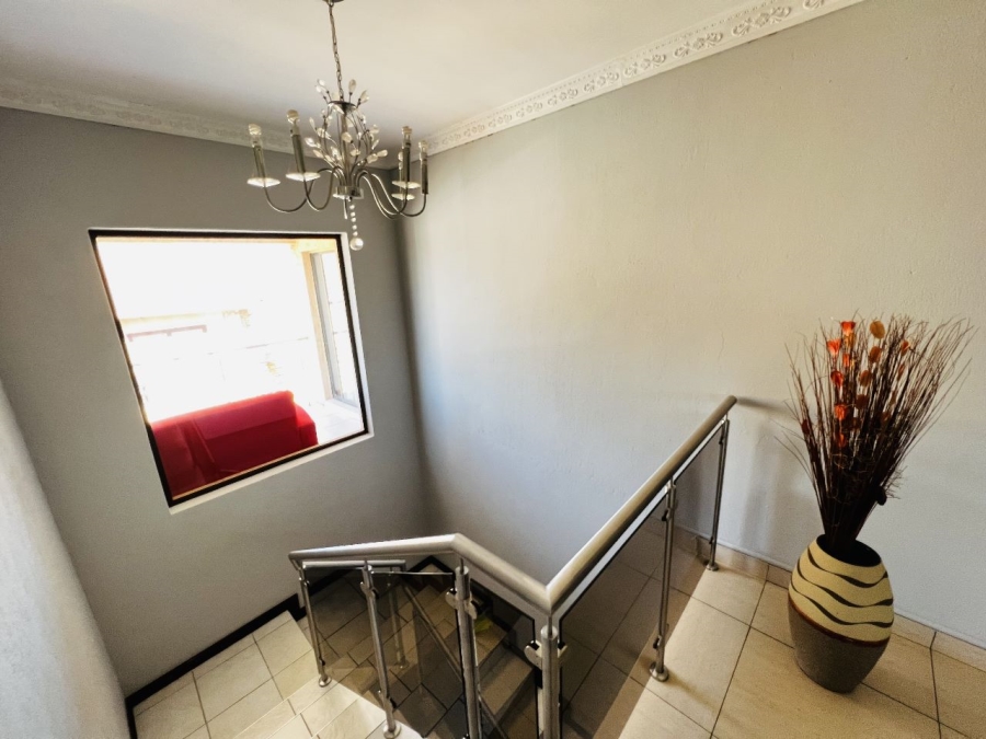 4 Bedroom Property for Sale in Stonehenge Ext 7 Mpumalanga