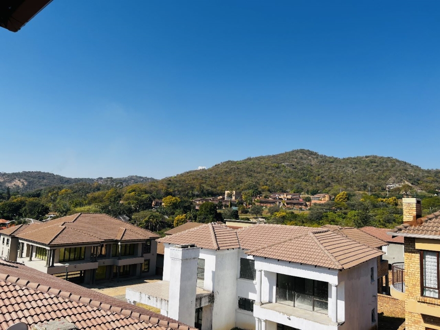 4 Bedroom Property for Sale in Stonehenge Ext 7 Mpumalanga