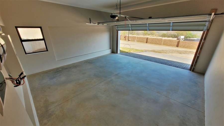 3 Bedroom Property for Sale in Stonehenge Mpumalanga