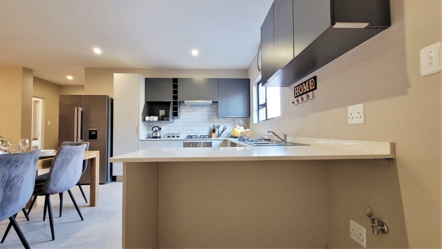 3 Bedroom Property for Sale in Stonehenge Mpumalanga