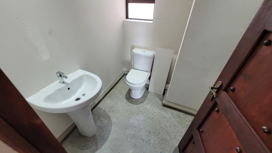 4 Bedroom Property for Sale in Nelspruit Ext 11 Mpumalanga