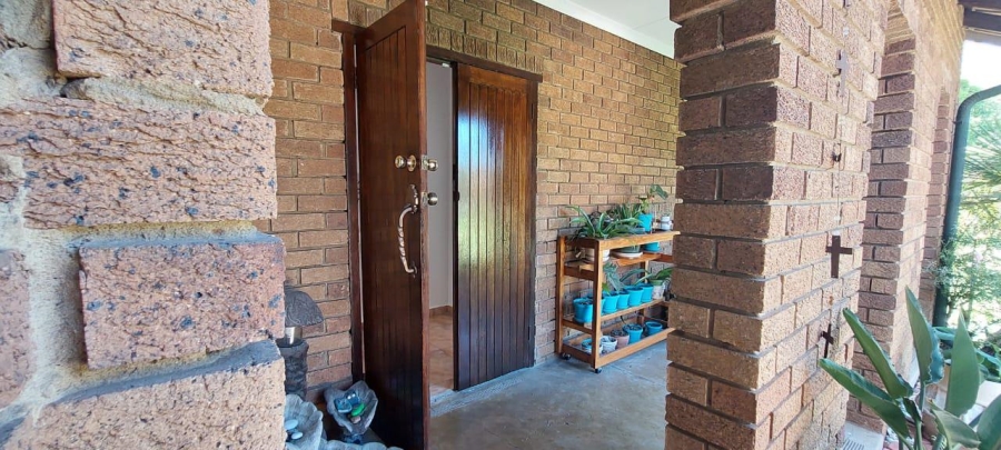 4 Bedroom Property for Sale in Suidheuwel Mpumalanga
