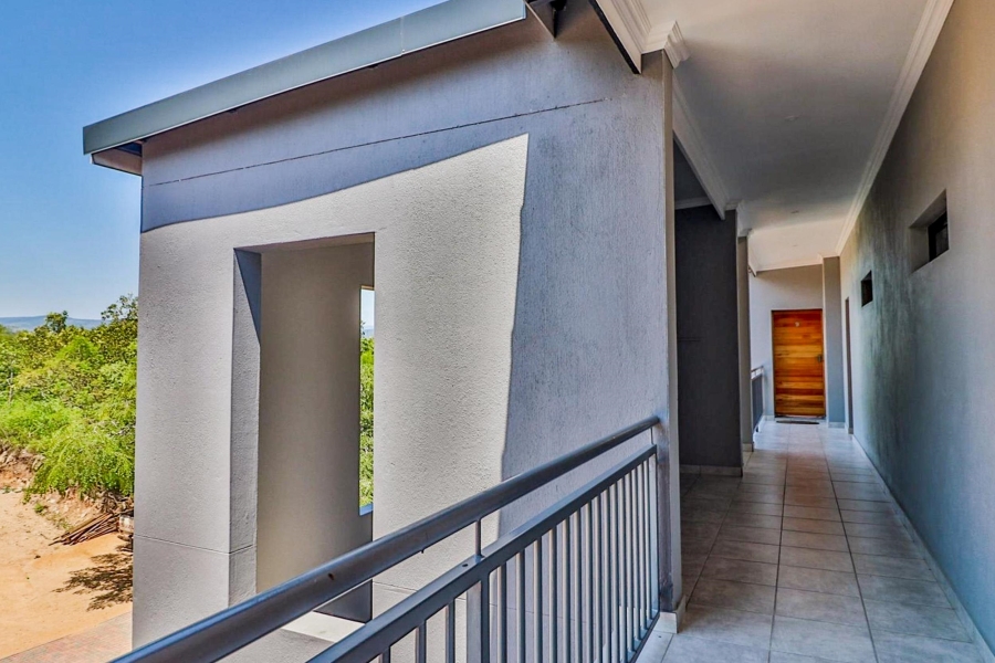 2 Bedroom Property for Sale in Stonehenge Ext 1 Mpumalanga