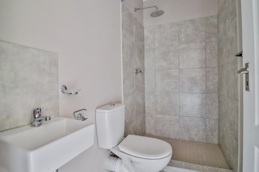 2 Bedroom Property for Sale in Stonehenge Ext 1 Mpumalanga