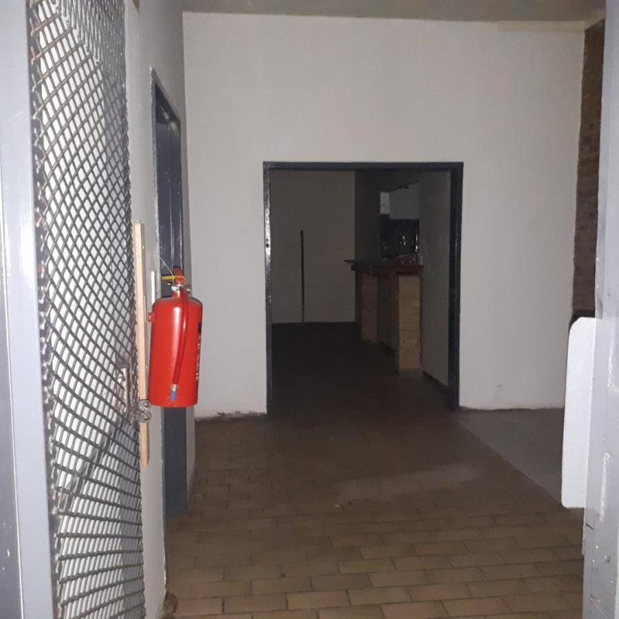 To Let Commercial Property for Rent in White River Mpumalanga
