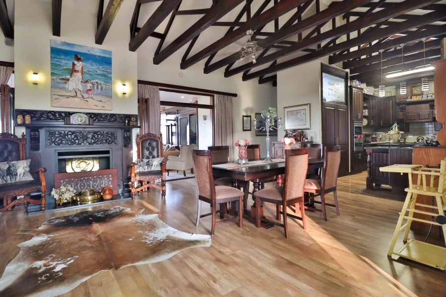 6 Bedroom Property for Sale in Sonheuwel Ext 1 Mpumalanga