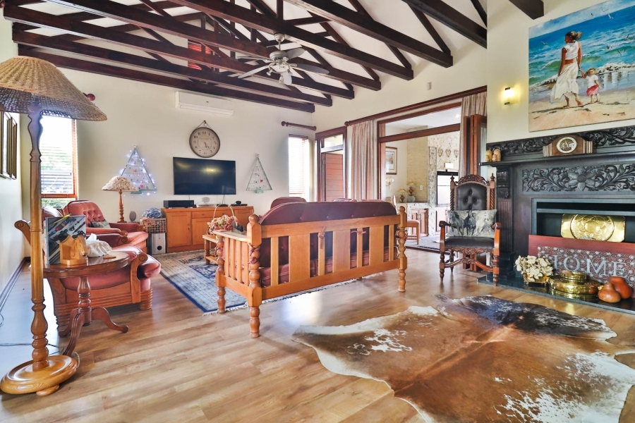 6 Bedroom Property for Sale in Sonheuwel Ext 1 Mpumalanga