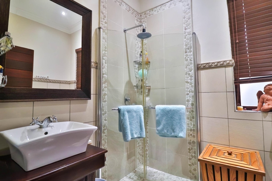 6 Bedroom Property for Sale in Sonheuwel Ext 1 Mpumalanga