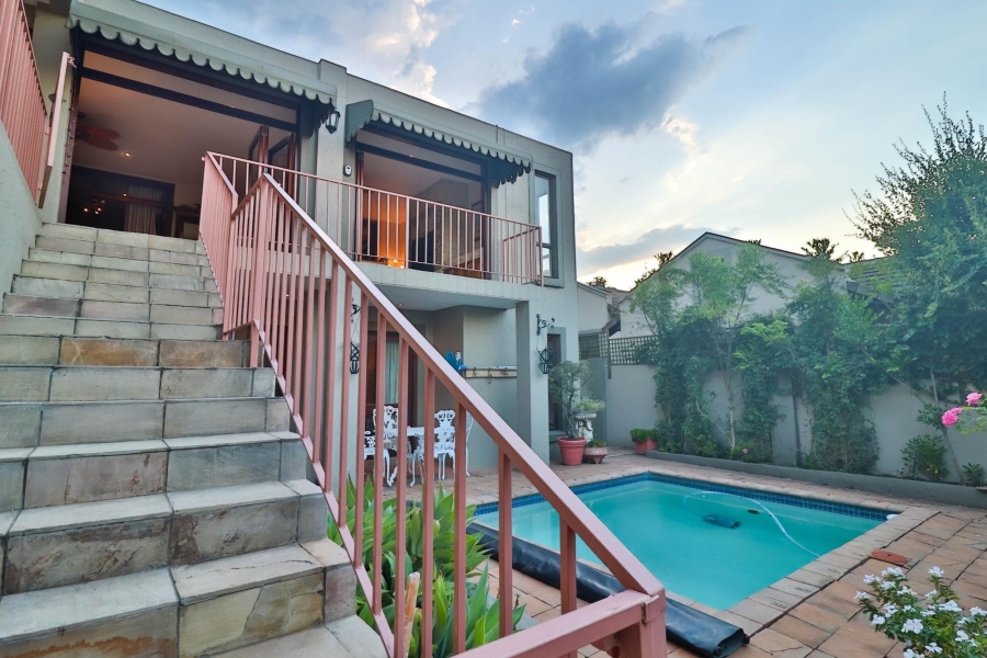 6 Bedroom Property for Sale in Sonheuwel Ext 1 Mpumalanga