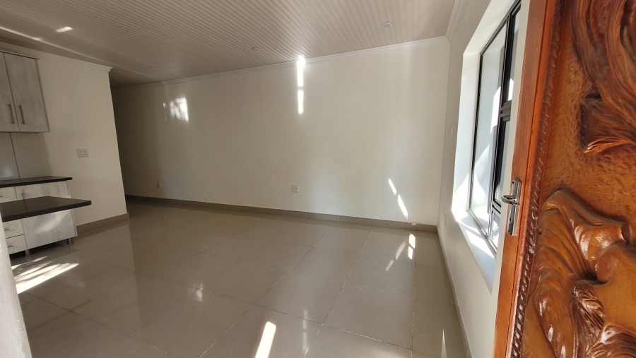 6 Bedroom Property for Sale in Nelspruit Ext 5 Mpumalanga