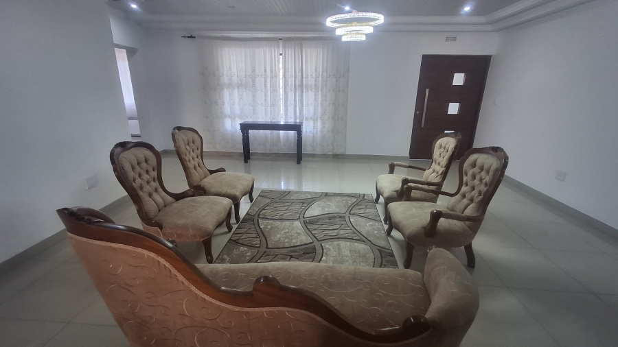 6 Bedroom Property for Sale in Nelspruit Ext 5 Mpumalanga