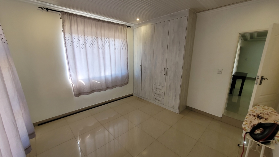 6 Bedroom Property for Sale in Nelspruit Ext 5 Mpumalanga