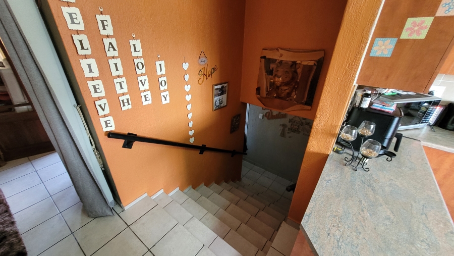 3 Bedroom Property for Sale in Stonehenge Mpumalanga